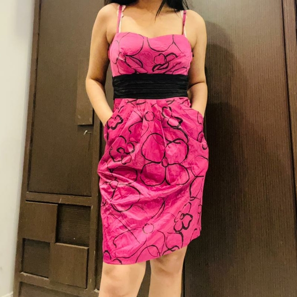 Pink and black thick satin dress - Picture 5 of 5